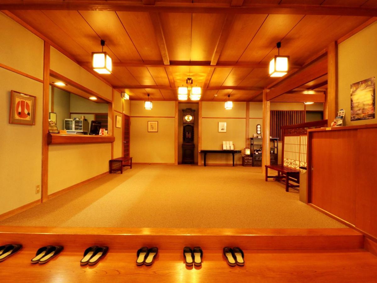 Отель Kose Onsen Каруидзава Экстерьер фото