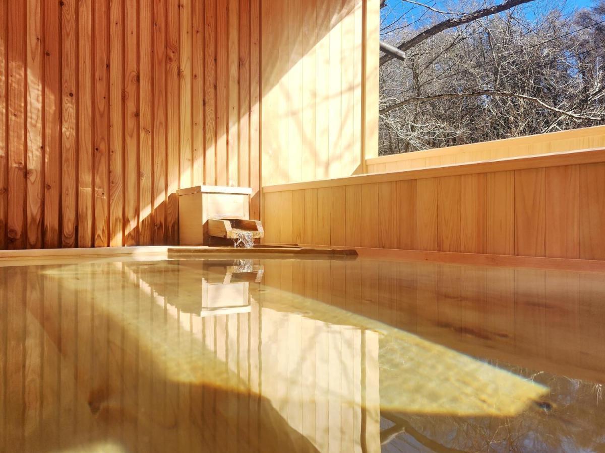 Отель Kose Onsen Каруидзава Экстерьер фото